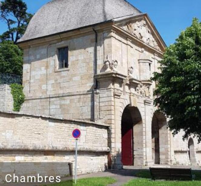 Chez Emile Cote Face Maison Entiere, 3 Chambres, 2 Salles De Bains,Jardin Et Terrasse Humes-Jorquenay Exterior photo