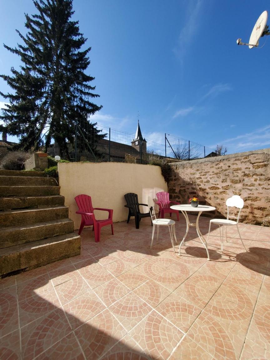 Chez Emile Cote Face Maison Entiere, 3 Chambres, 2 Salles De Bains,Jardin Et Terrasse Humes-Jorquenay Exterior photo